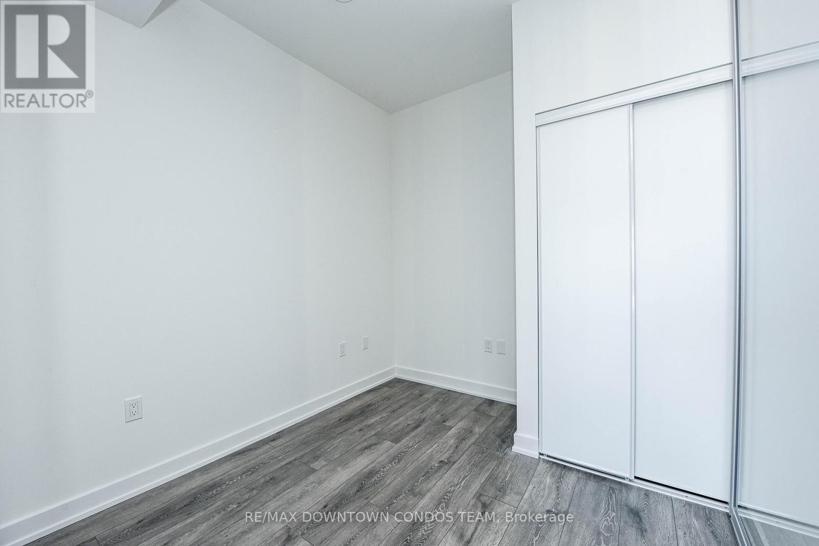 2405 - 117 Broadway Avenue, Toronto, Ontario  M4P 1V3 - Photo 15 - C12580108