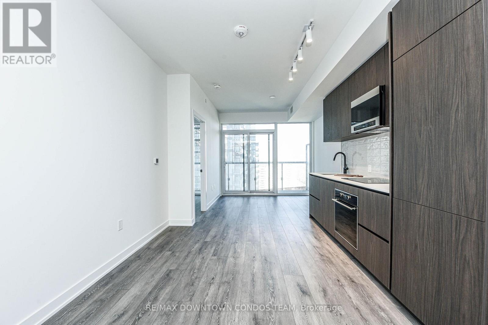 2405 - 117 Broadway Avenue, Toronto, Ontario  M4P 1V3 - Photo 24 - C12580108