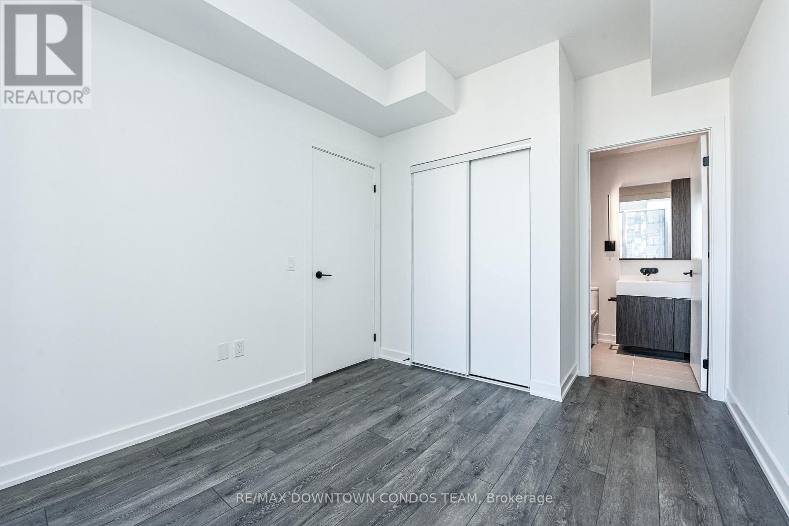 2405 - 117 Broadway Avenue, Toronto, Ontario  M4P 1V3 - Photo 29 - C12580108