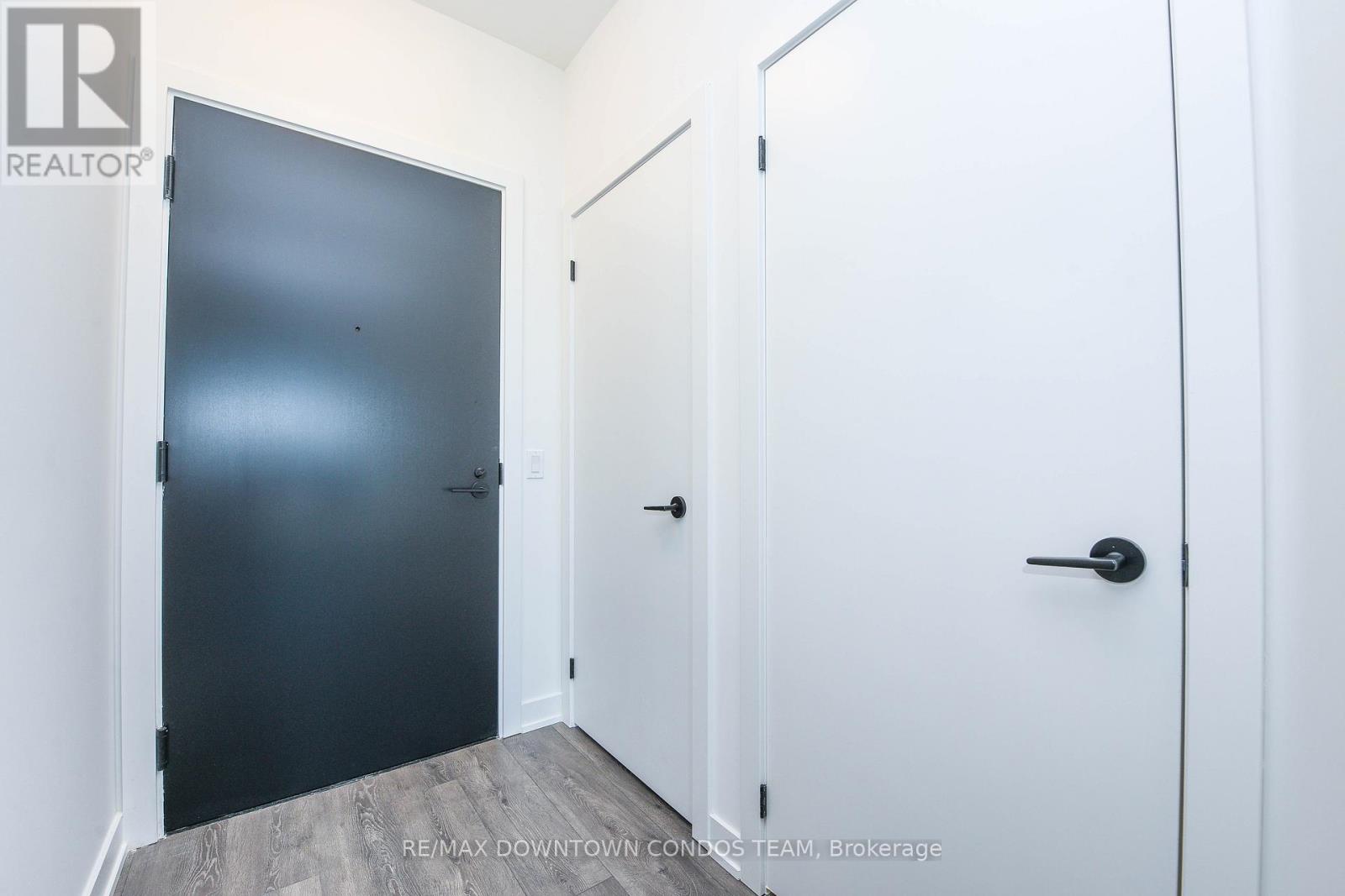 2405 - 117 Broadway Avenue, Toronto, Ontario  M4P 1V3 - Photo 7 - C12580108