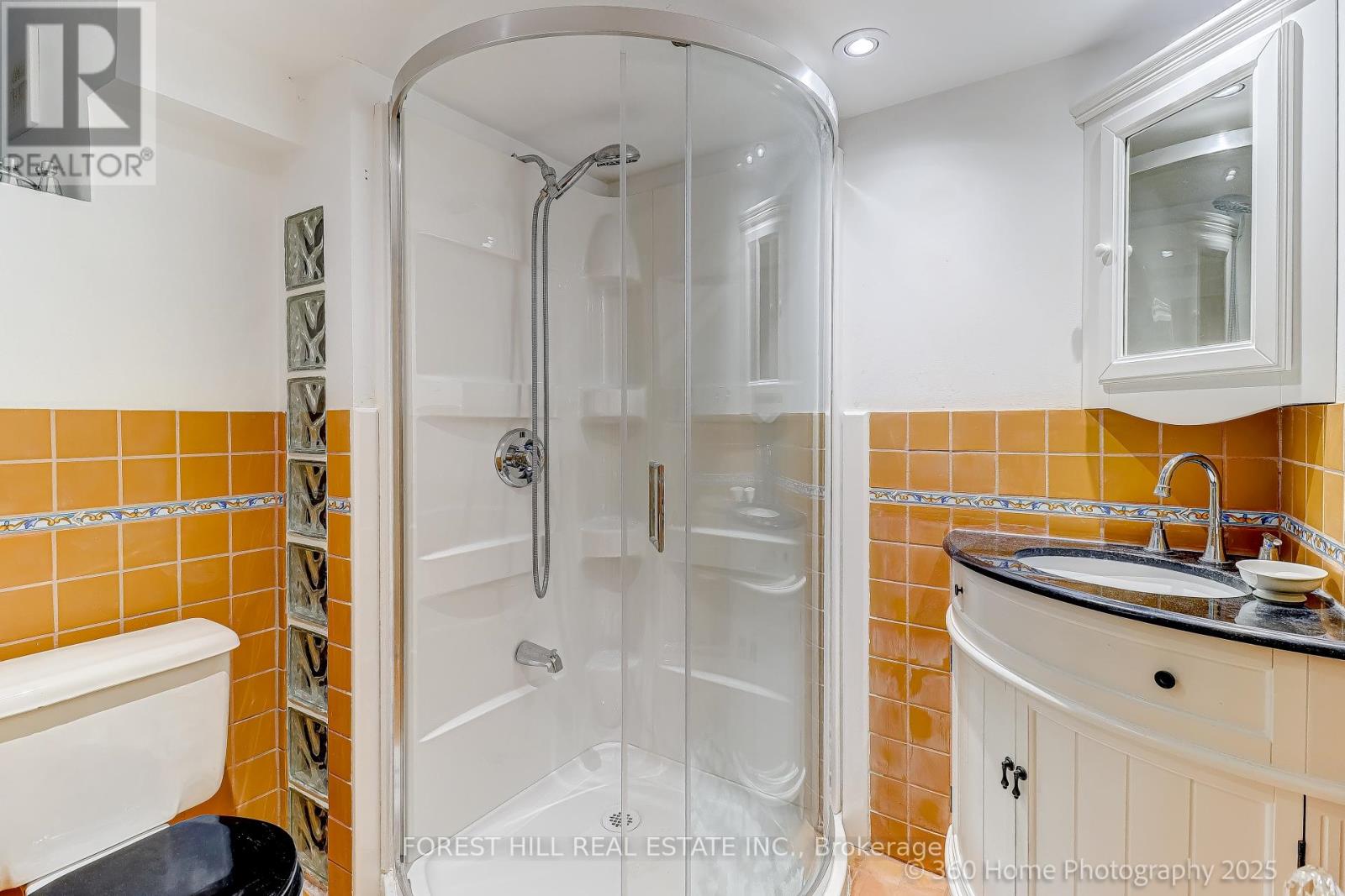 91 Braemore Gardens, Toronto, Ontario  M6G 2C7 - Photo 29 - C12580112