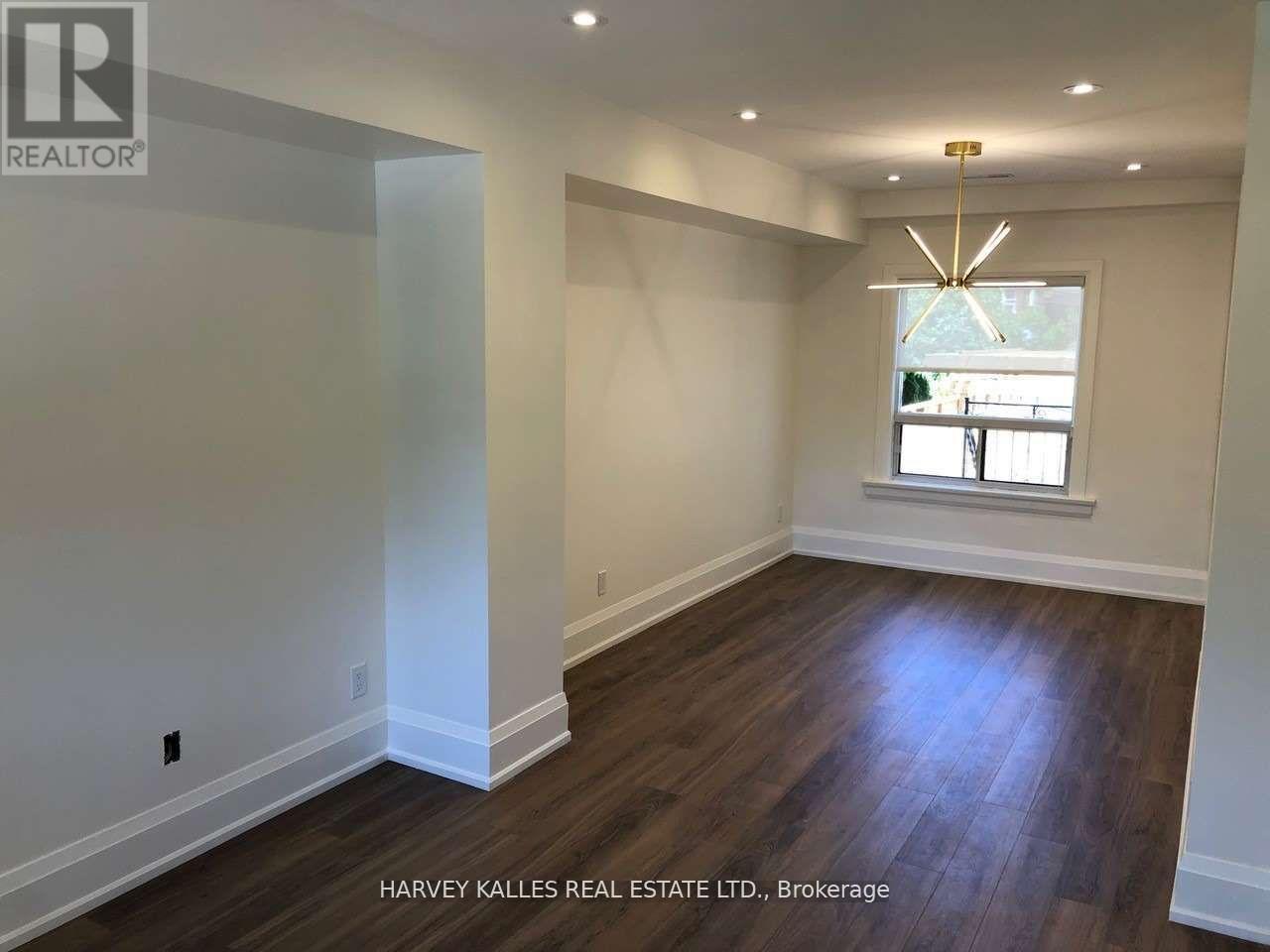 343 Winona Drive, Toronto, Ontario  M6C 3T2 - Photo 10 - C12580144