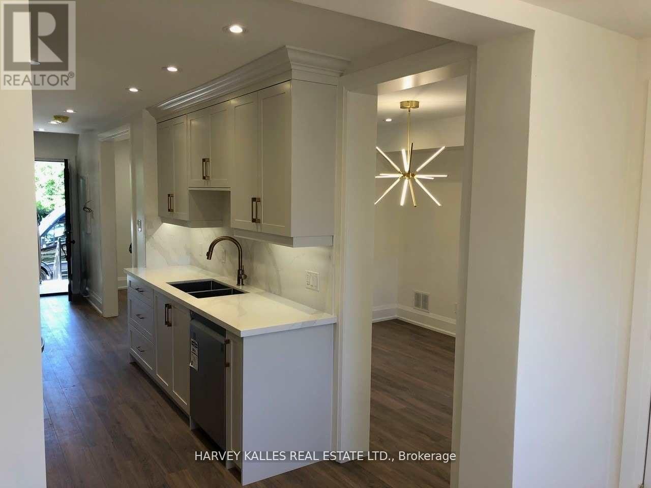 343 Winona Drive, Toronto, Ontario  M6C 3T2 - Photo 6 - C12580144