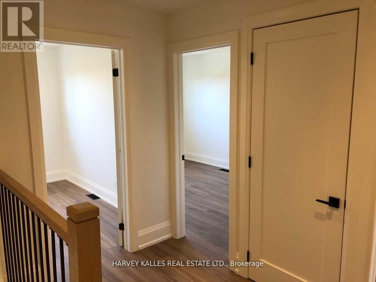 343 Winona Drive, Toronto, Ontario  M6C 3T2 - Photo 8 - C12580144