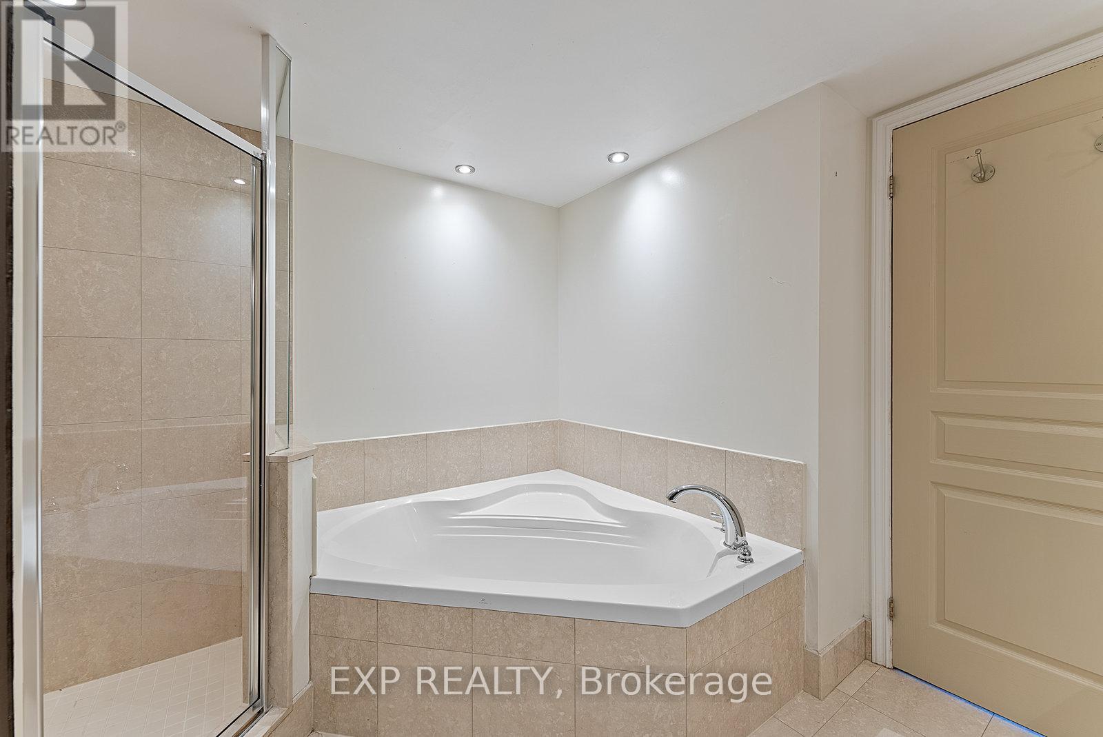 1103 - 10 Delisle Avenue, Toronto, Ontario  M4V 3C6 - Photo 28 - C12580192