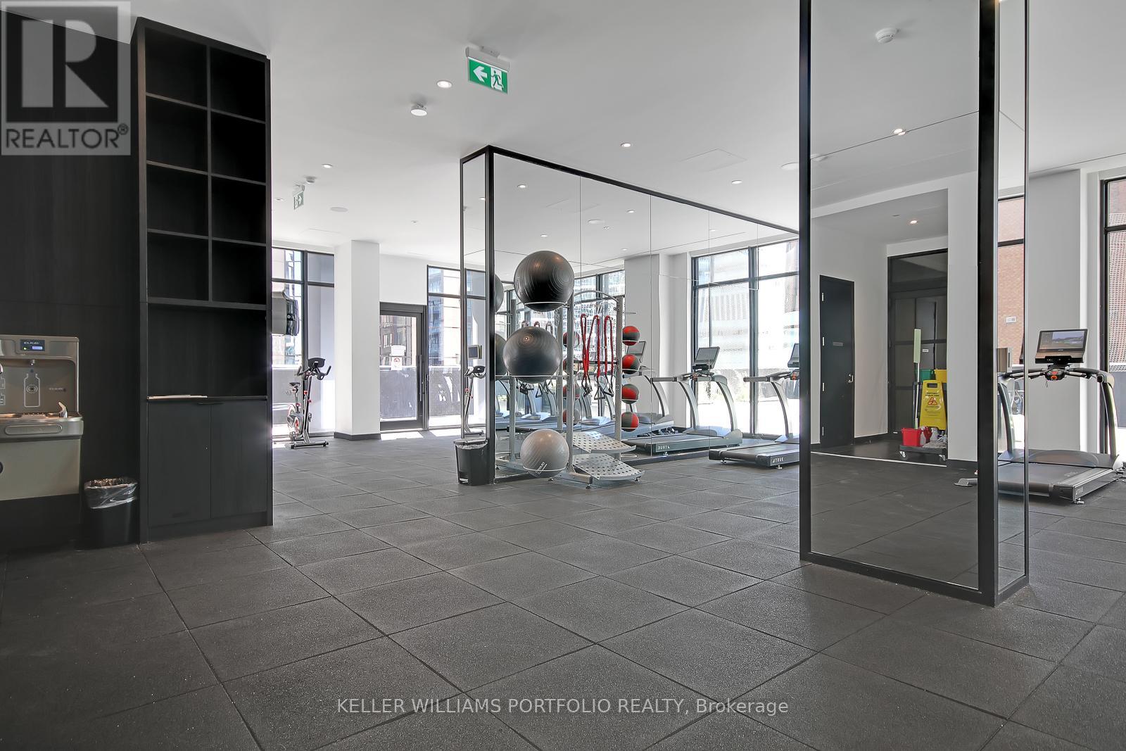 407 - 20 Edward Street, Toronto, Ontario  M5G 0C5 - Photo 29 - C12580200