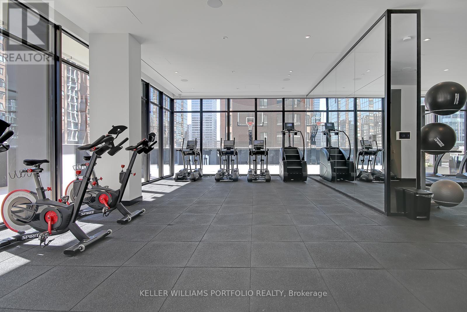 407 - 20 Edward Street, Toronto, Ontario  M5G 0C5 - Photo 31 - C12580200