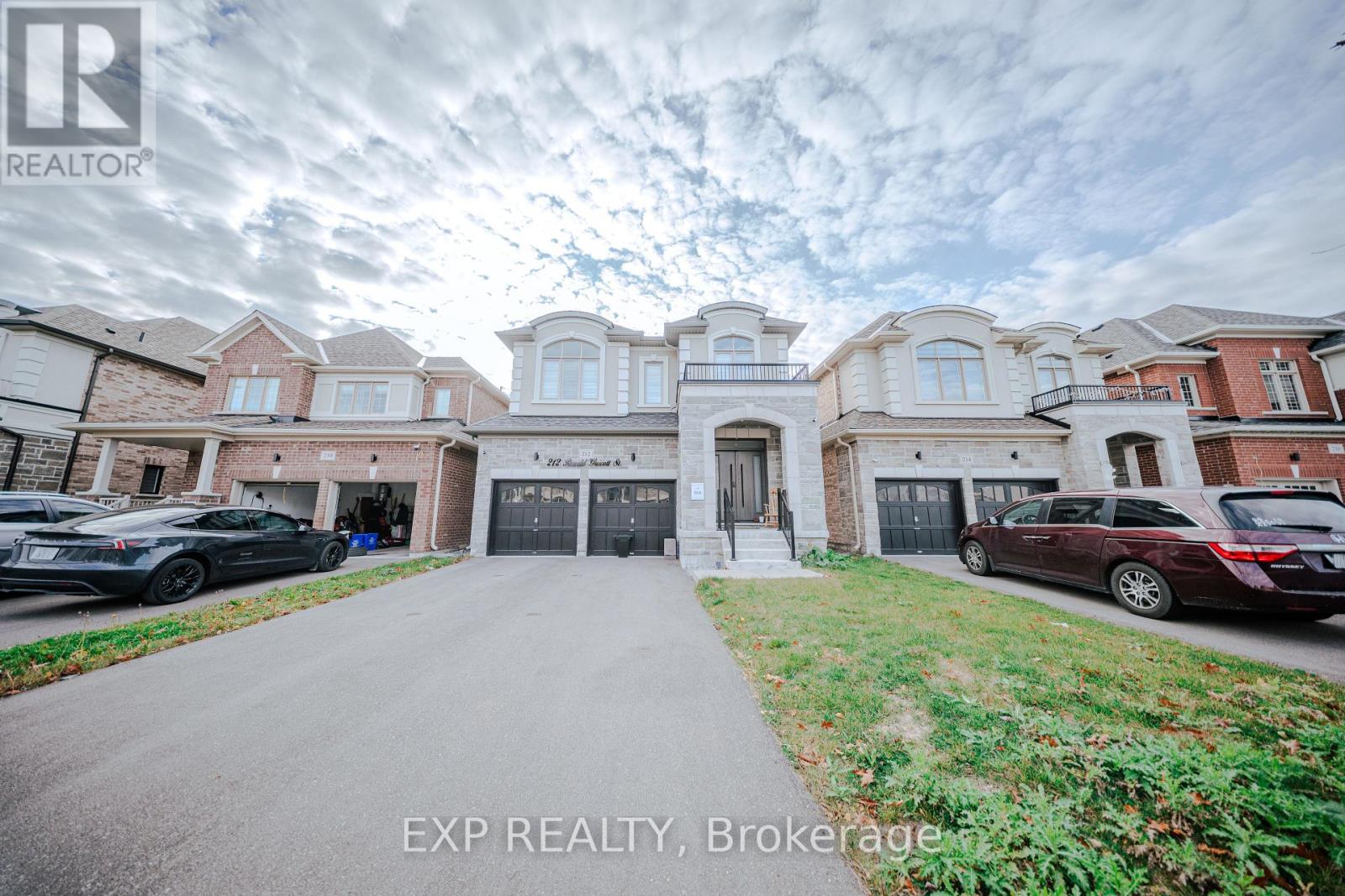 212 Ronald Guscott Street, Oshawa, Ontario  L1K 3G3 - Photo 2 - E12580096