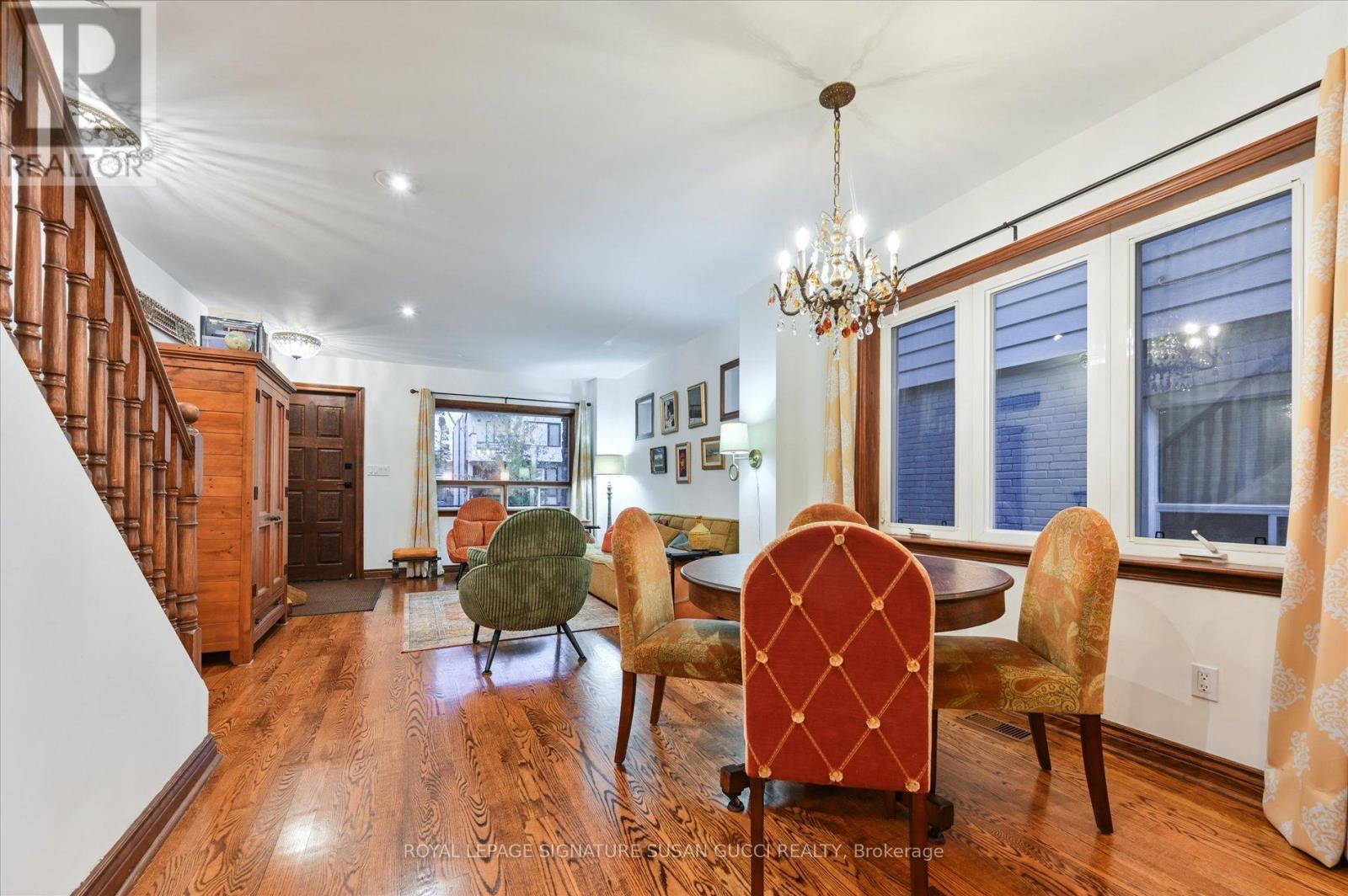 186 Gledhill Avenue, Toronto, Ontario  M4C 5L1 - Photo 9 - E12580114