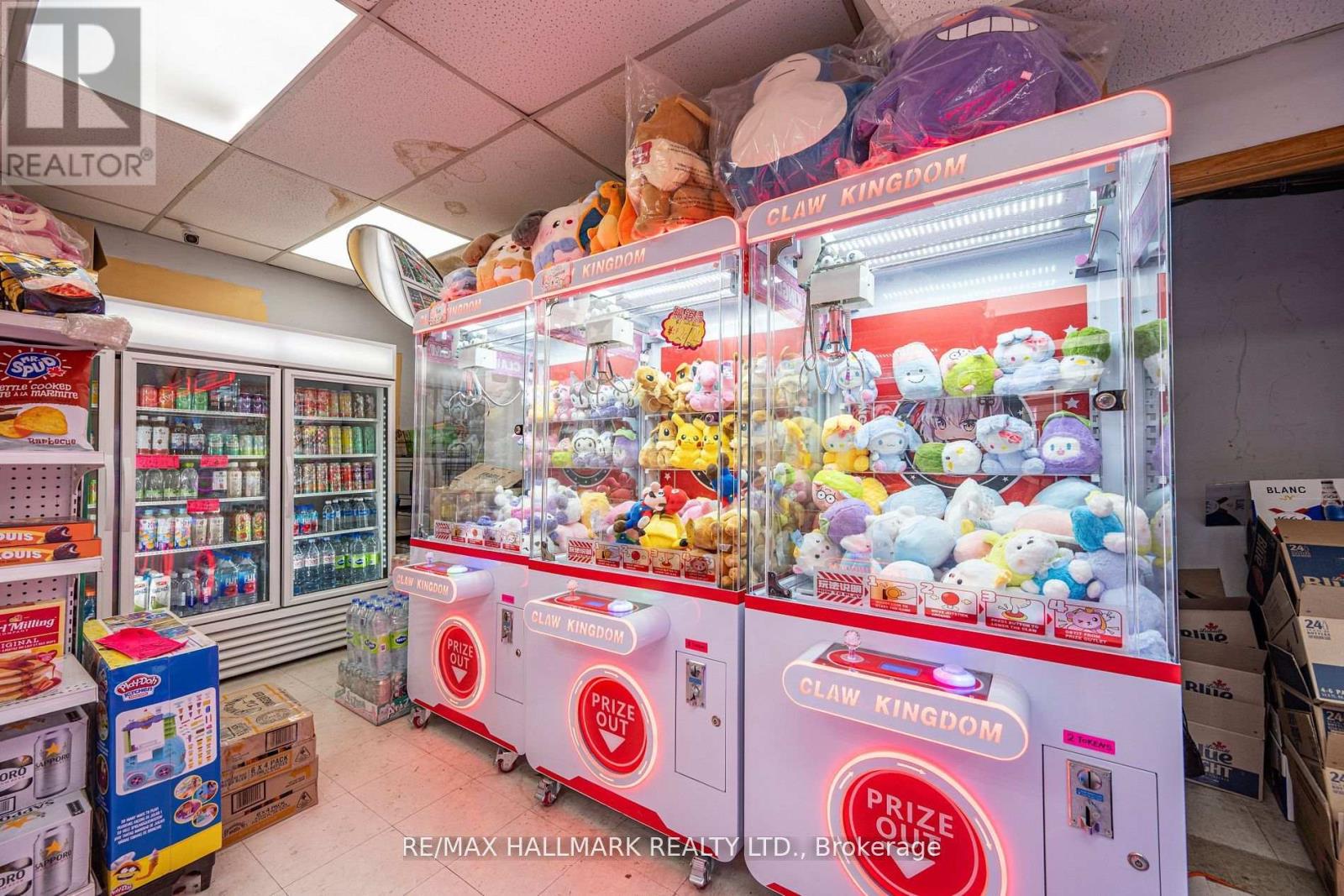 675 Broadview Avenue, Toronto, Ontario  M4K 2P4 - Photo 5 - E12580216