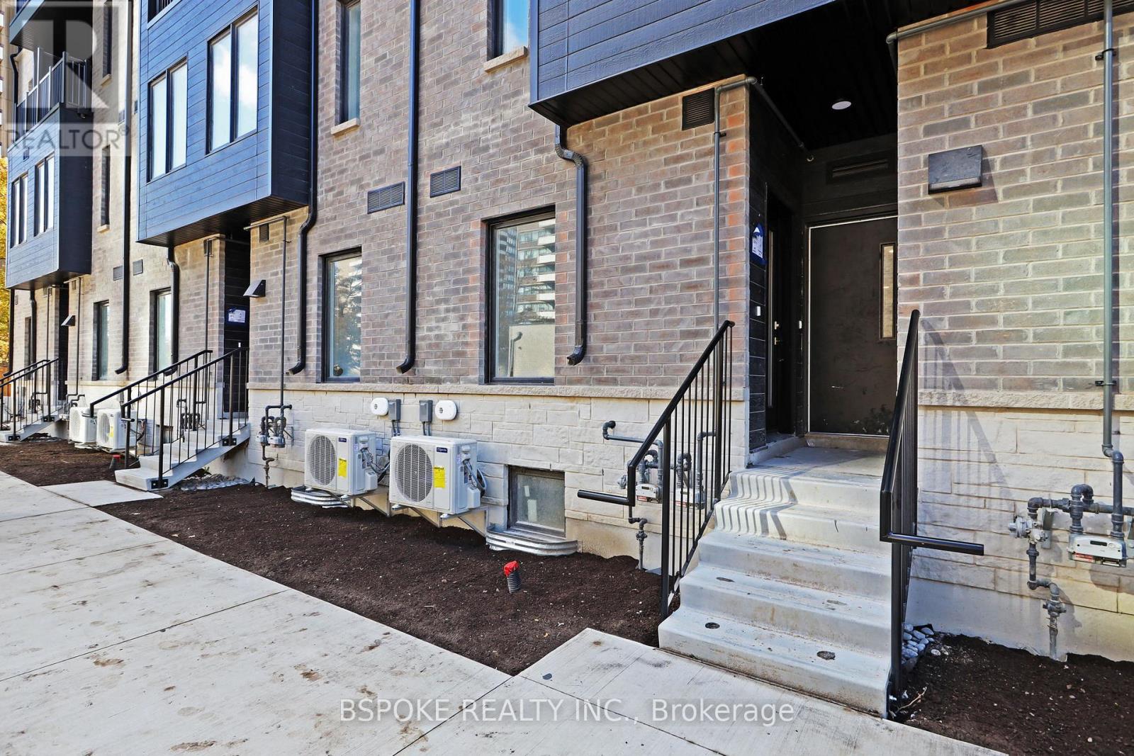 59 - 10 Calamint Lane, Toronto, Ontario  M1W 2H1 - Photo 3 - E12580220