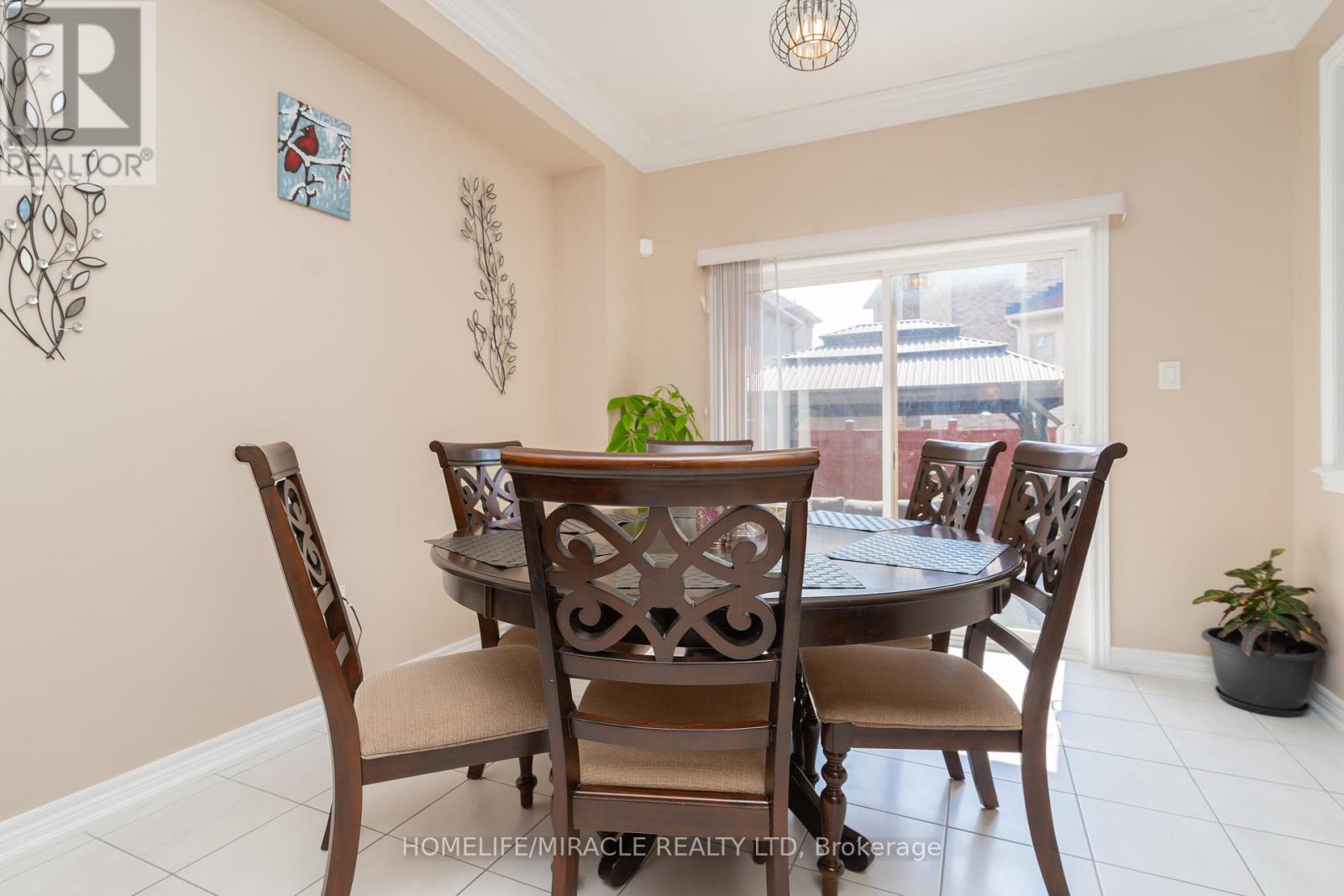 516 Vellore Woods Boulevard, Vaughan, Ontario  L4H 2W3 - Photo 15 - N12580078