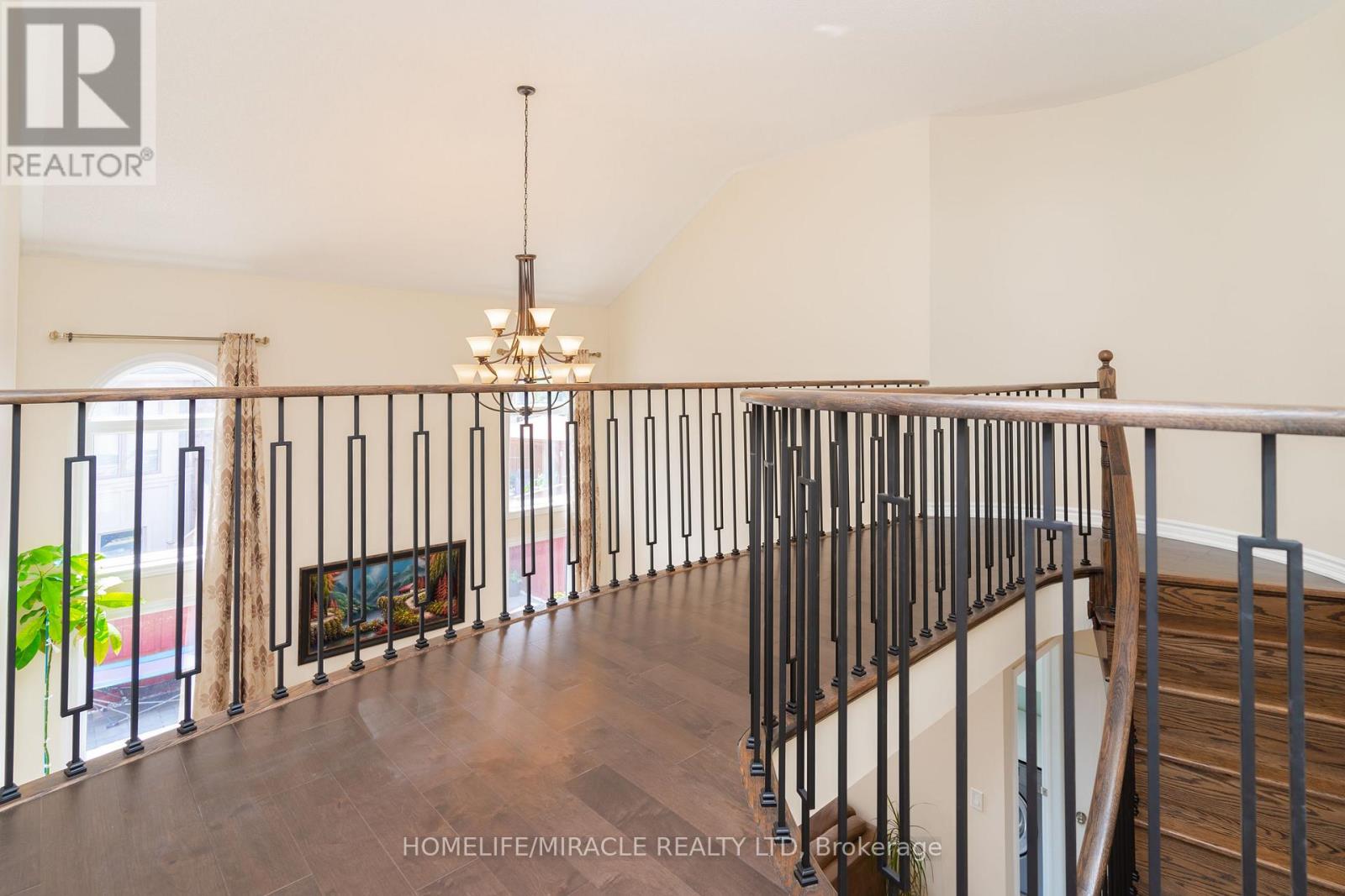 516 Vellore Woods Boulevard, Vaughan, Ontario  L4H 2W3 - Photo 23 - N12580078