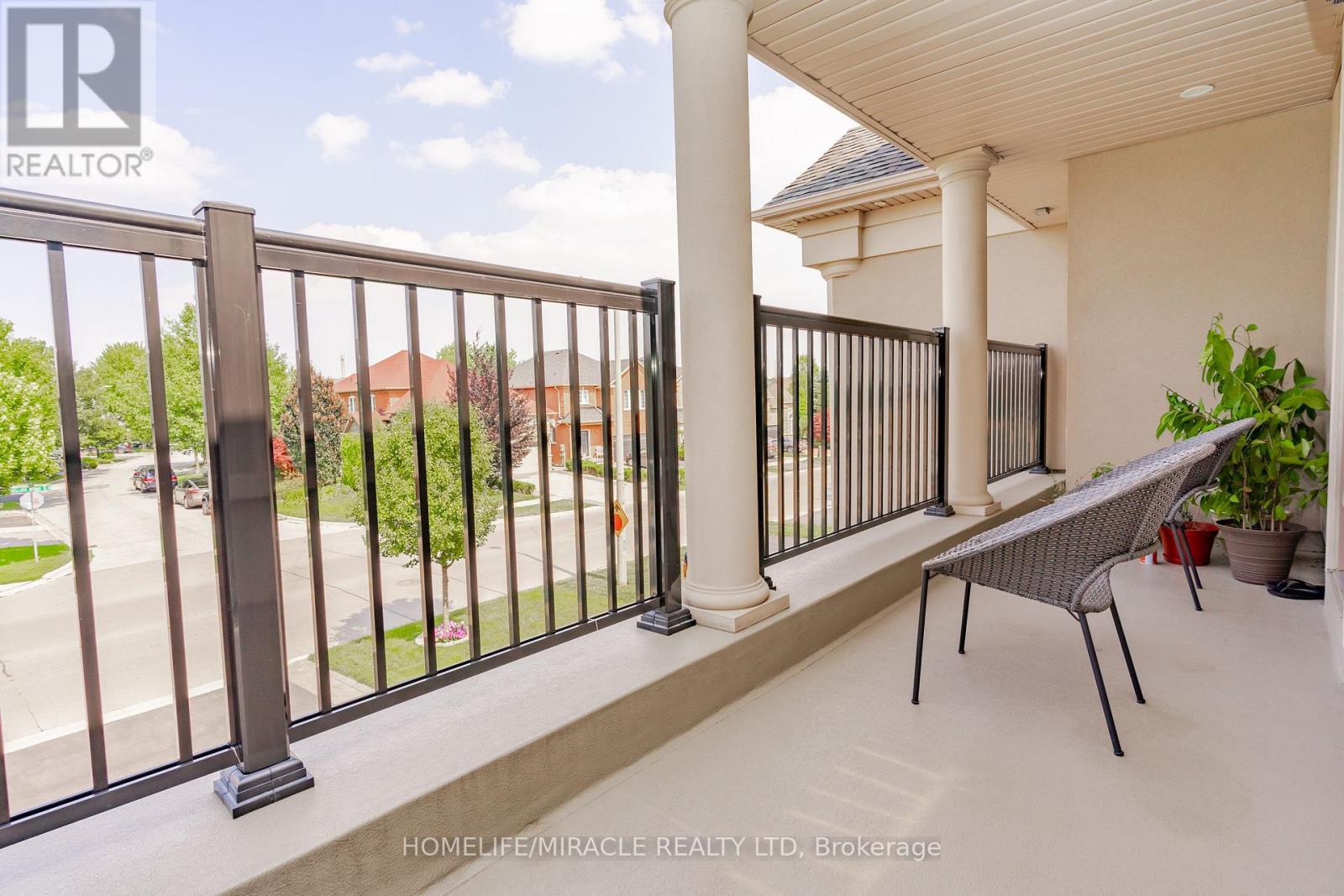 516 Vellore Woods Boulevard, Vaughan, Ontario  L4H 2W3 - Photo 29 - N12580078