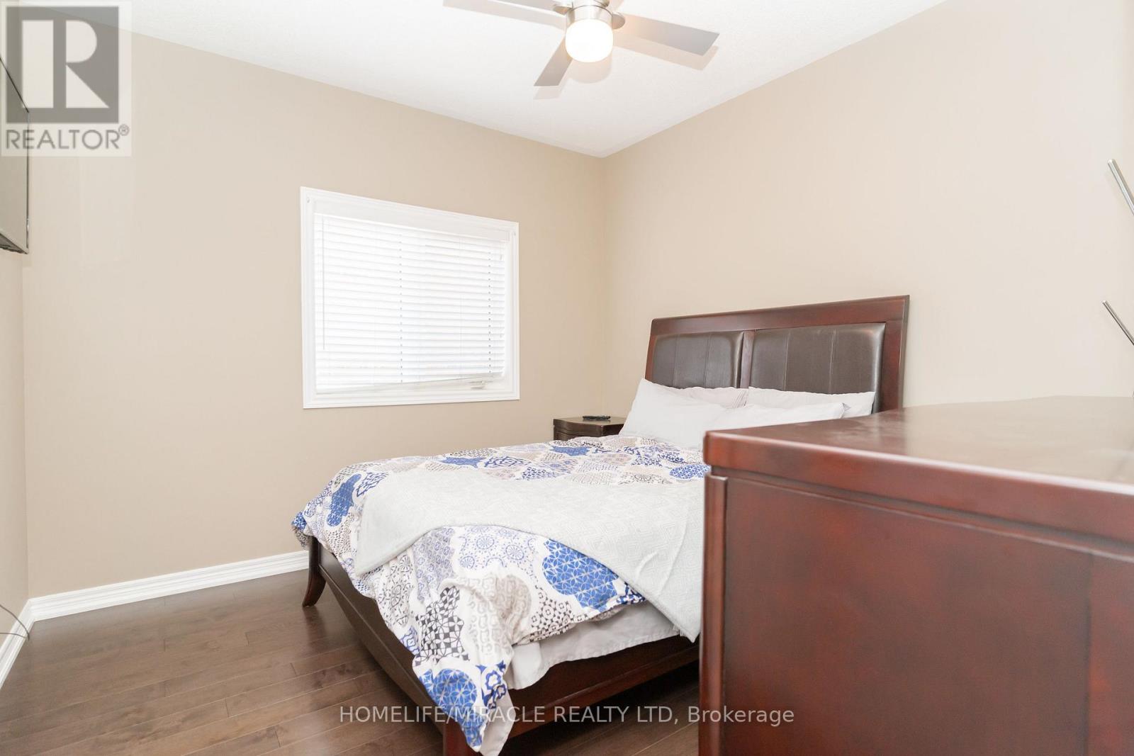 516 Vellore Woods Boulevard, Vaughan, Ontario  L4H 2W3 - Photo 32 - N12580078