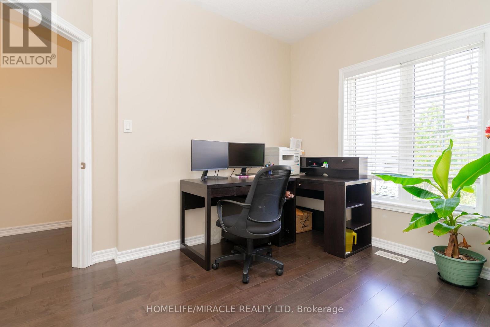 516 Vellore Woods Boulevard, Vaughan, Ontario  L4H 2W3 - Photo 35 - N12580078