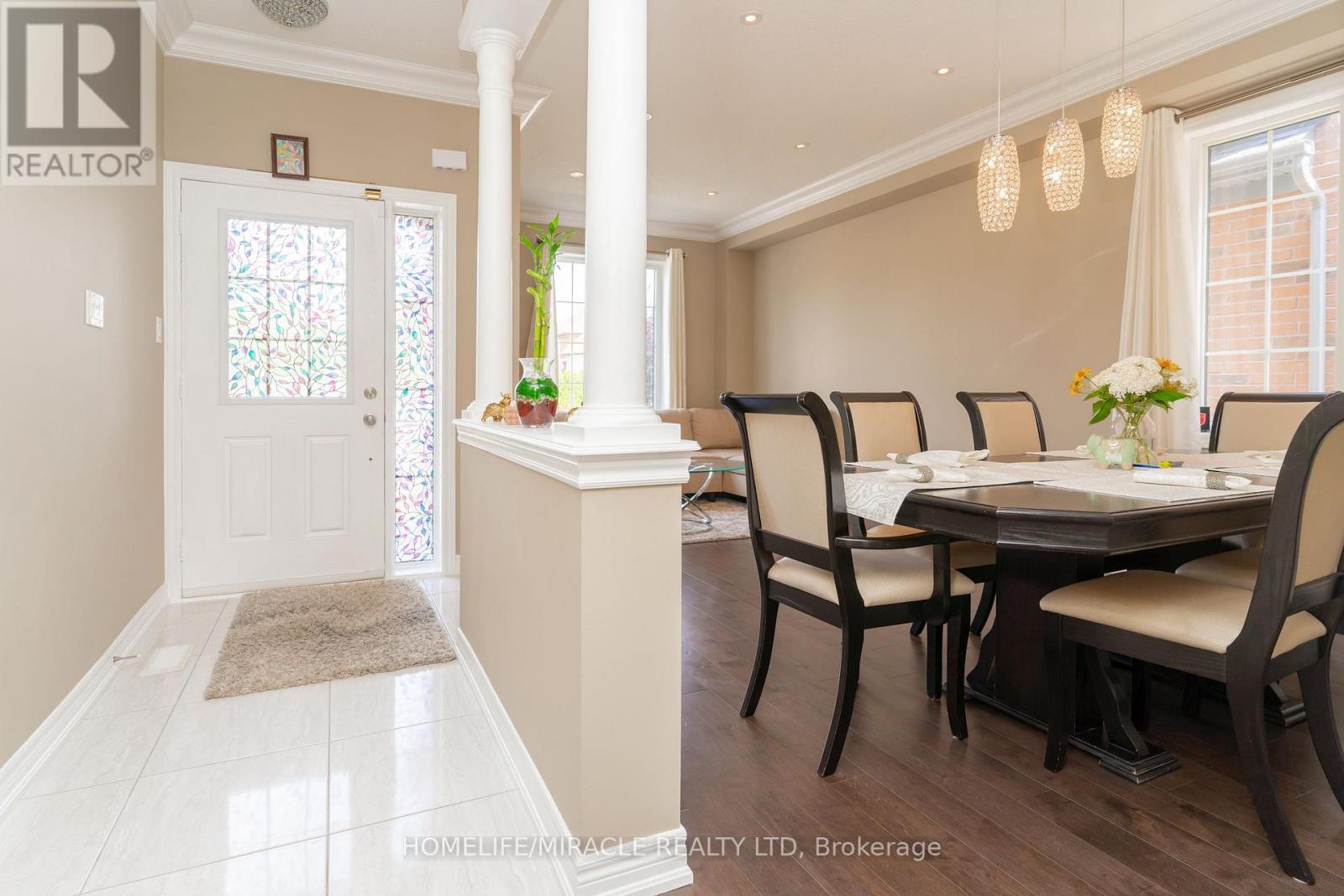 516 Vellore Woods Boulevard, Vaughan, Ontario  L4H 2W3 - Photo 6 - N12580078