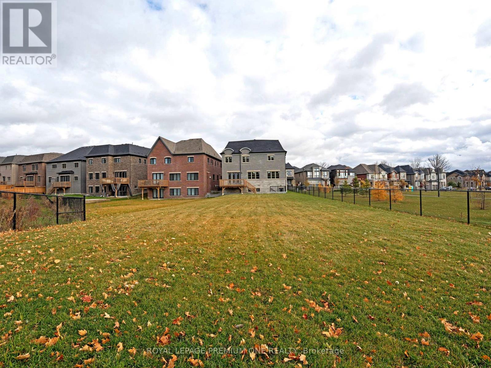 130 Cannes Avenue, Vaughan, Ontario  L4H 5A8 - Photo 16 - N12580222