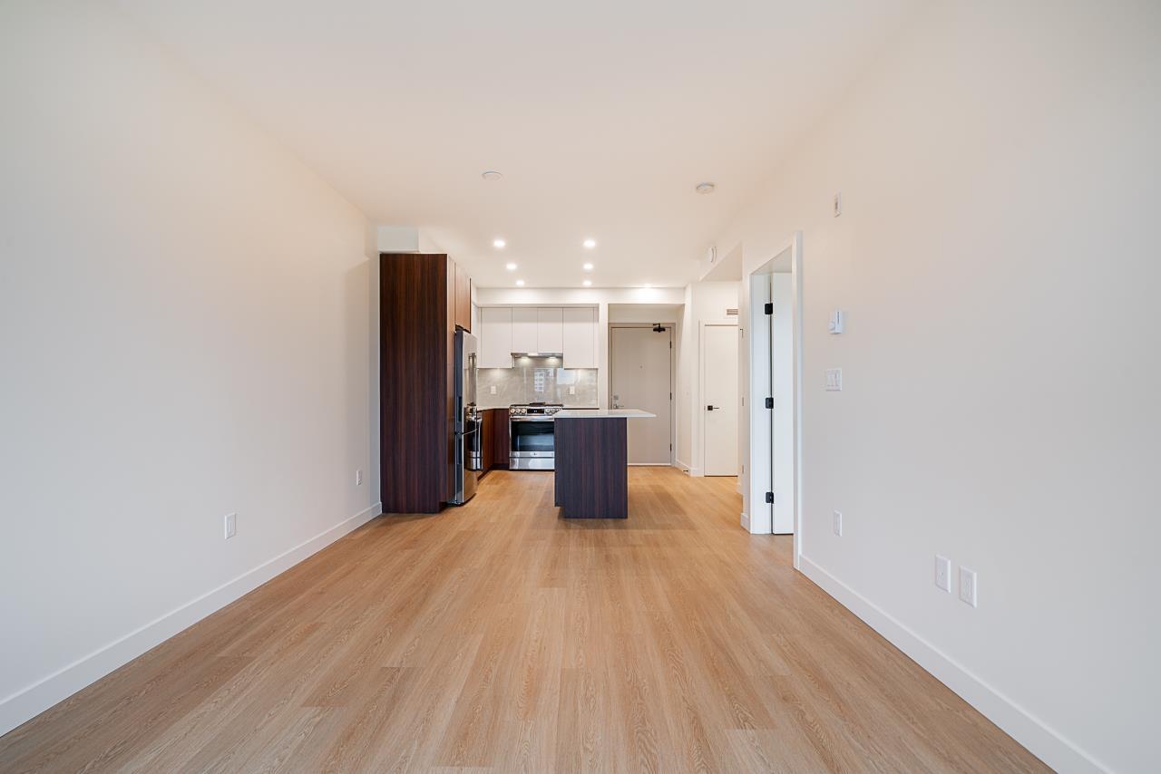 A310 7980 206a Street, Langley, British Columbia  V2Y 3Z8 - Photo 1 - R3070403