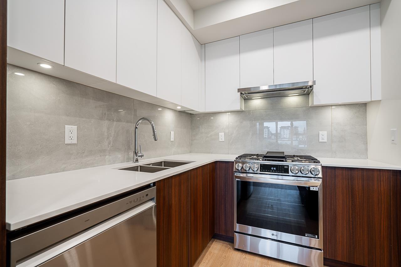 A310 7980 206a Street, Langley, British Columbia  V2Y 3Z8 - Photo 16 - R3070403