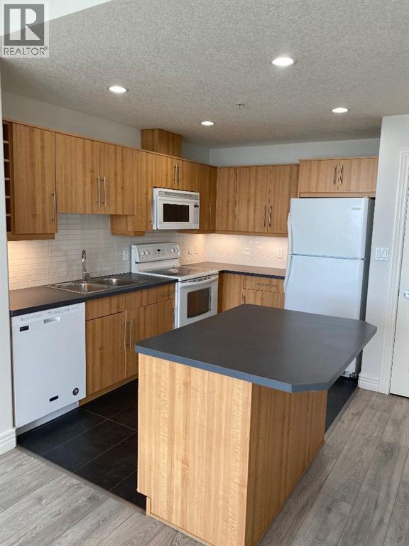 1604, 55 Spruce Place Sw, Calgary, Alberta  T3C 3X5 - Photo 12 - A2267591