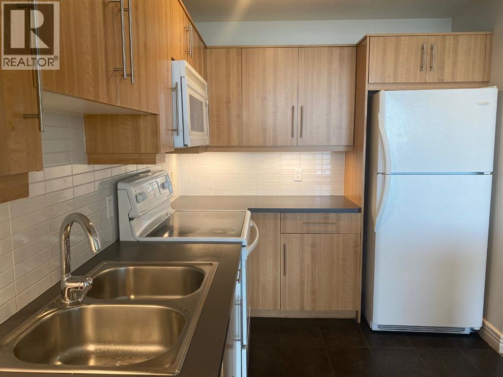 1604, 55 Spruce Place Sw, Calgary, Alberta  T3C 3X5 - Photo 9 - A2267591