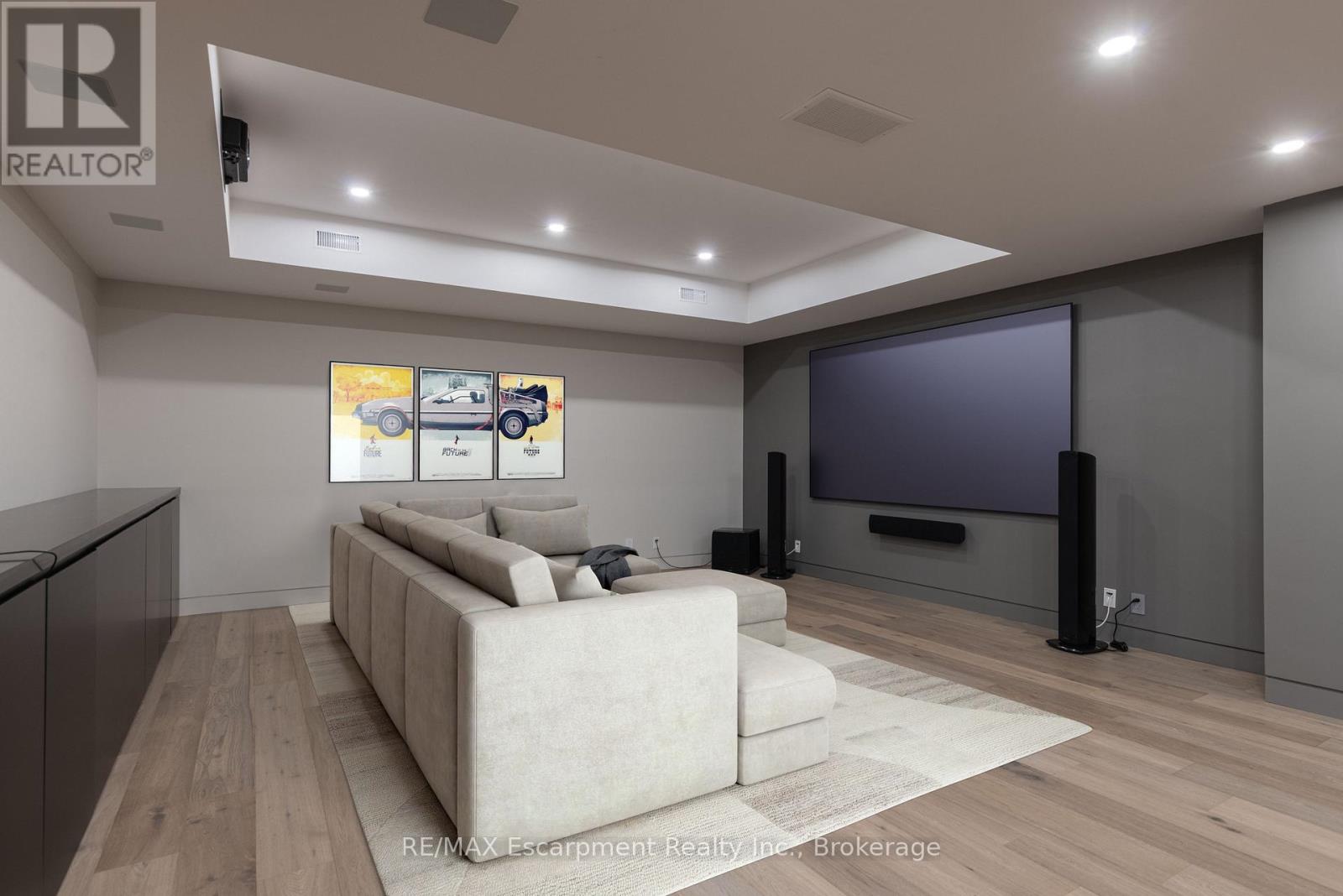 144 Sparling Court, Oakville, Ontario  L6K 2J7 - Photo 43 - W12497896