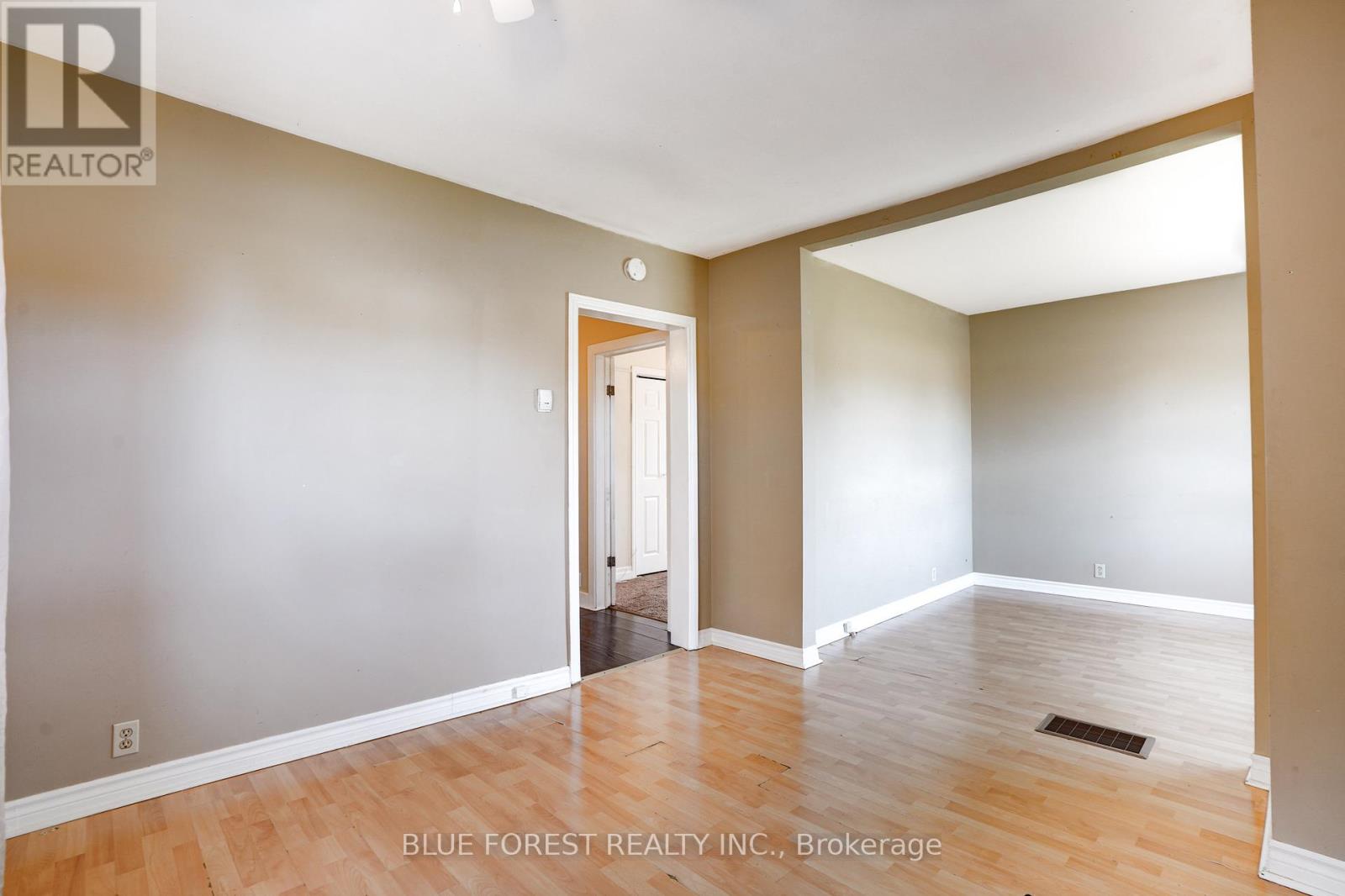 22557 Queens Line, West Elgin, Ontario  N0L 2C0 - Photo 8 - X12580254