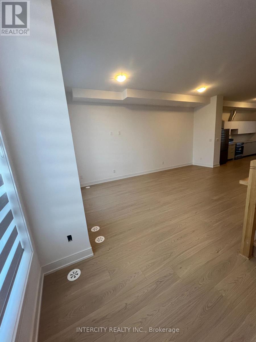 19 Desiree Place, Caledon, Ontario  L7E 2R7 - Photo 10 - W12580110