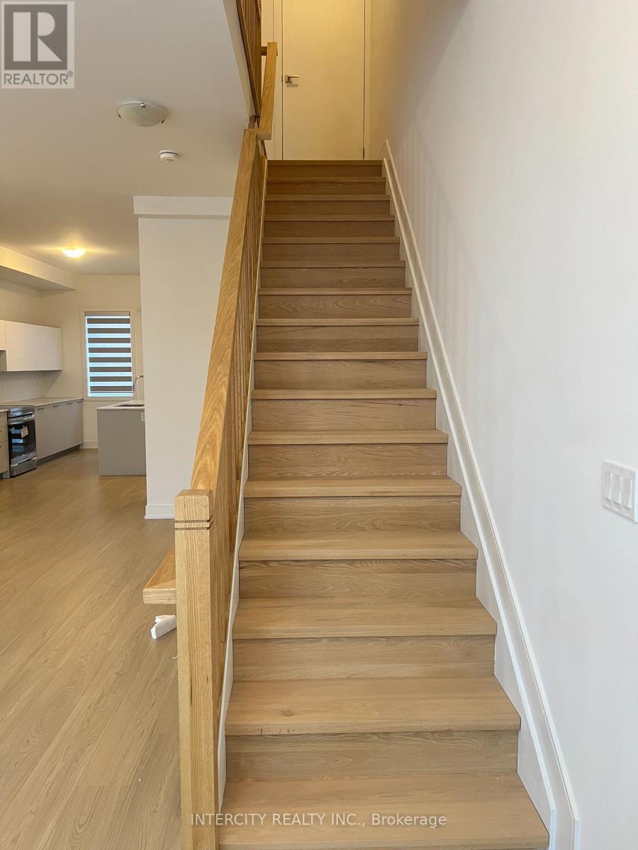 19 Desiree Place, Caledon, Ontario  L7E 2R7 - Photo 11 - W12580110