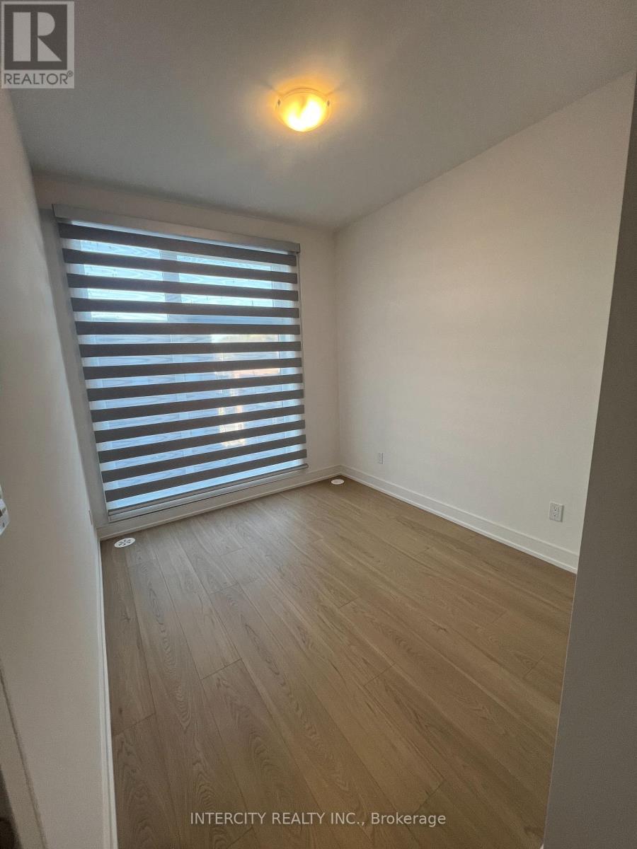 19 Desiree Place, Caledon, Ontario  L7E 2R7 - Photo 14 - W12580110