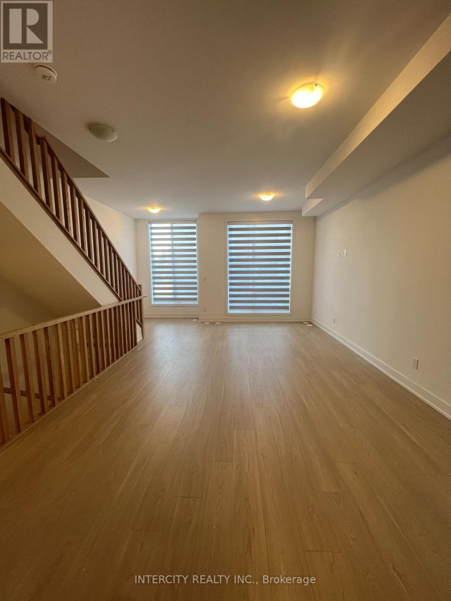 19 Desiree Place, Caledon, Ontario  L7E 2R7 - Photo 8 - W12580110