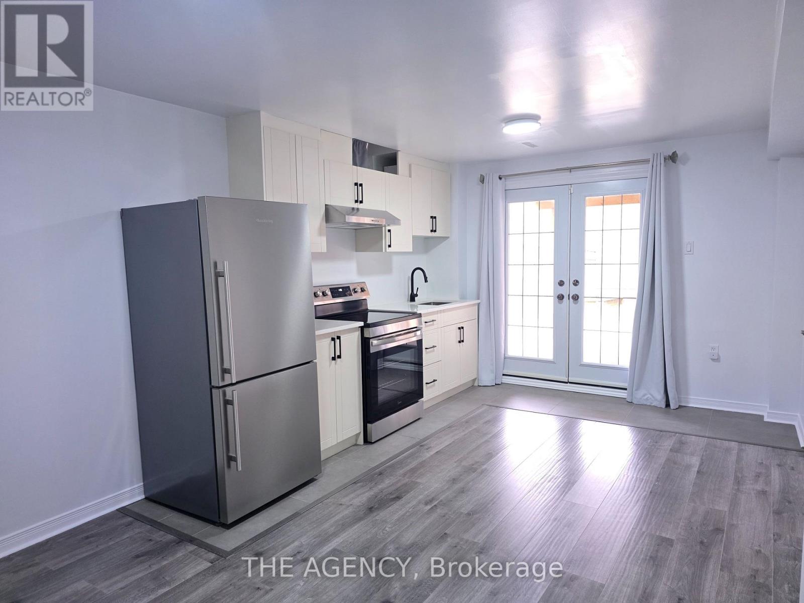 Lower - 139 Cinrickbar Drive, Toronto, Ontario  M9W 6W8 - Photo 4 - W12580166