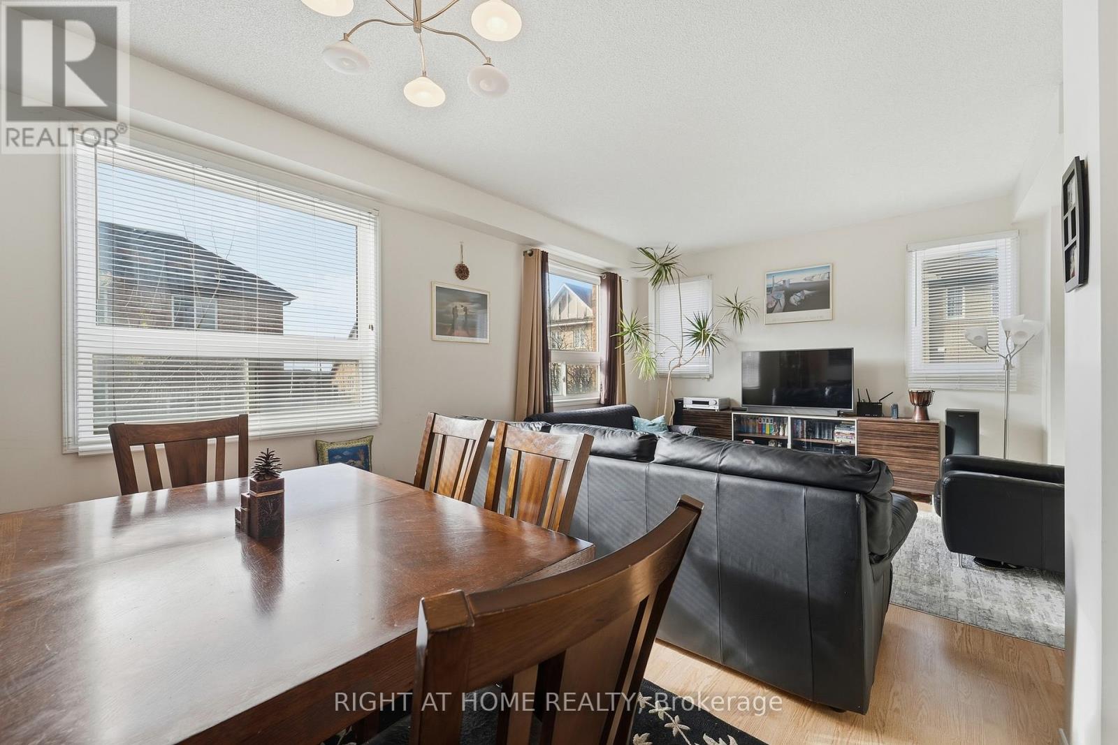 154 - 7155 Magistrate Terrace, Mississauga, Ontario  L5W 1Y9 - Photo 14 - W12580176