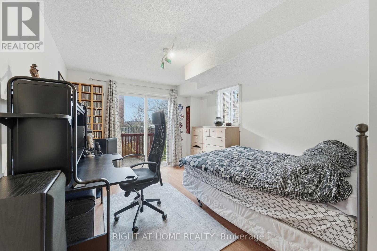 154 - 7155 Magistrate Terrace, Mississauga, Ontario  L5W 1Y9 - Photo 30 - W12580176