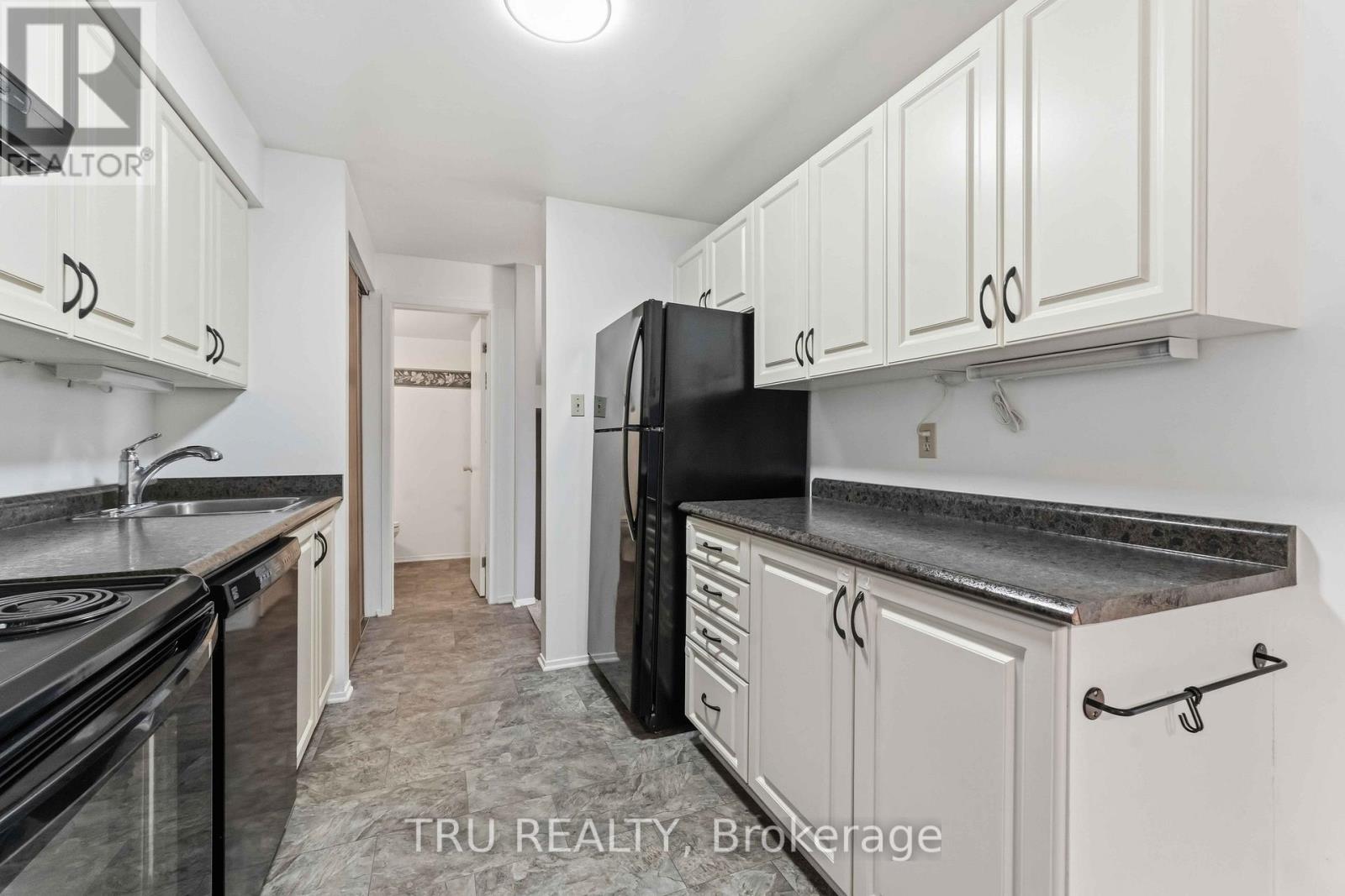 16b - 770 St. Andre Drive, Ottawa, Ontario  K1C 4S9 - Photo 14 - X12580244