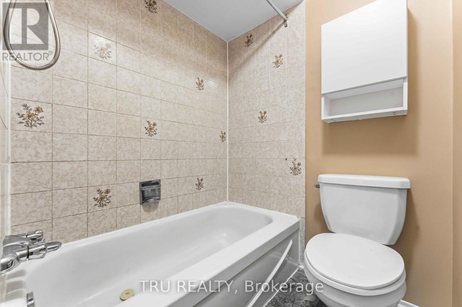 16b - 770 St. Andre Drive, Ottawa, Ontario  K1C 4S9 - Photo 22 - X12580244