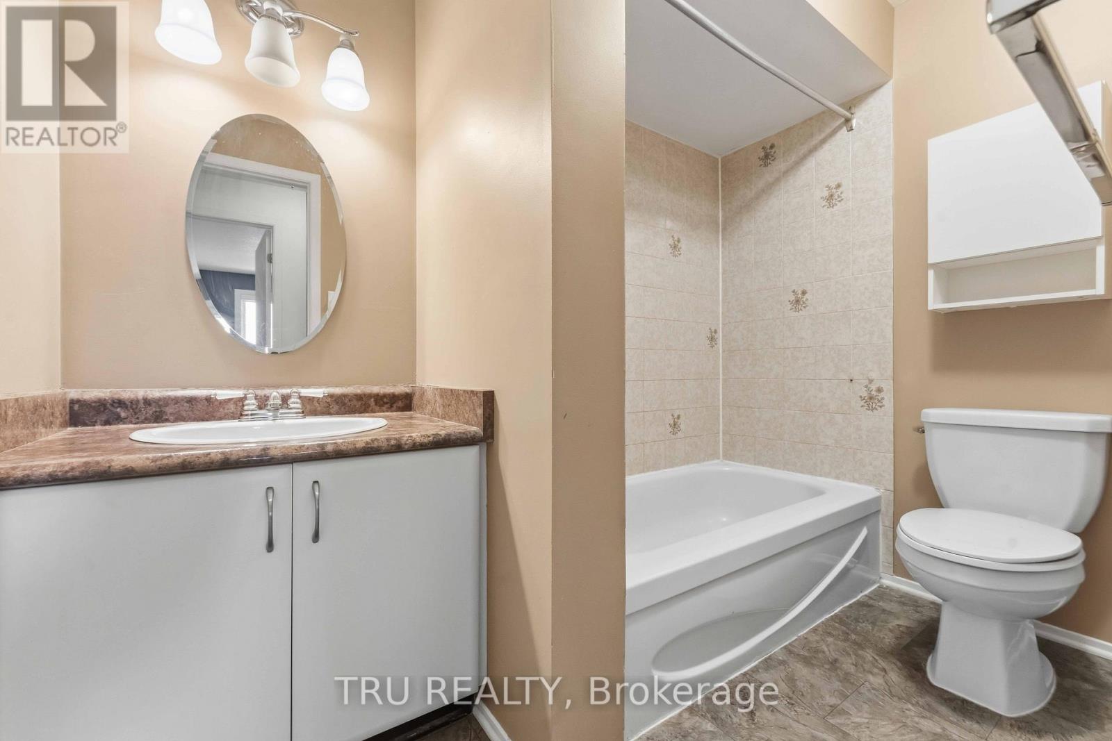 16b - 770 St. Andre Drive, Ottawa, Ontario  K1C 4S9 - Photo 23 - X12580244