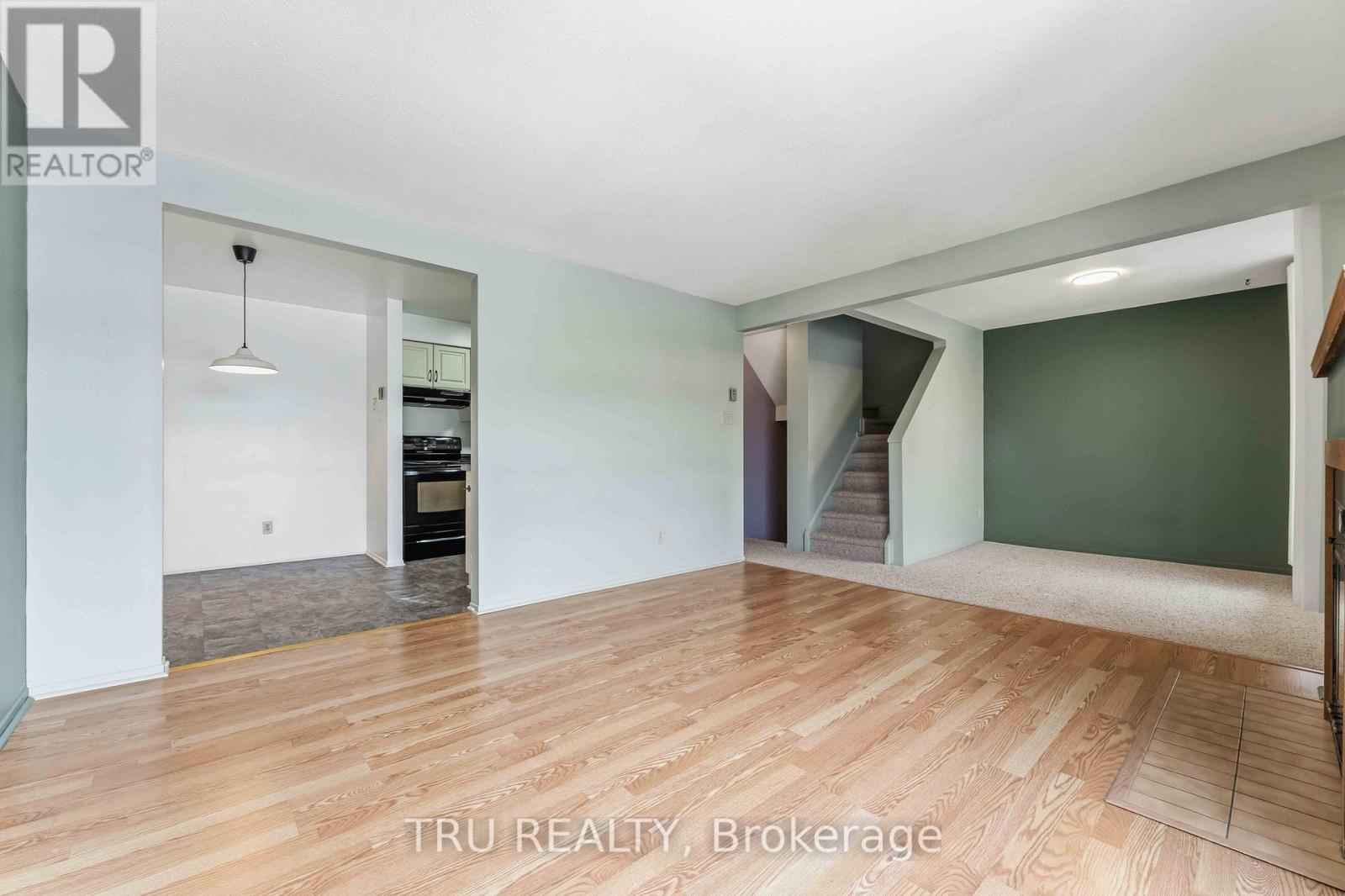 16b - 770 St. Andre Drive, Ottawa, Ontario  K1C 4S9 - Photo 9 - X12580244