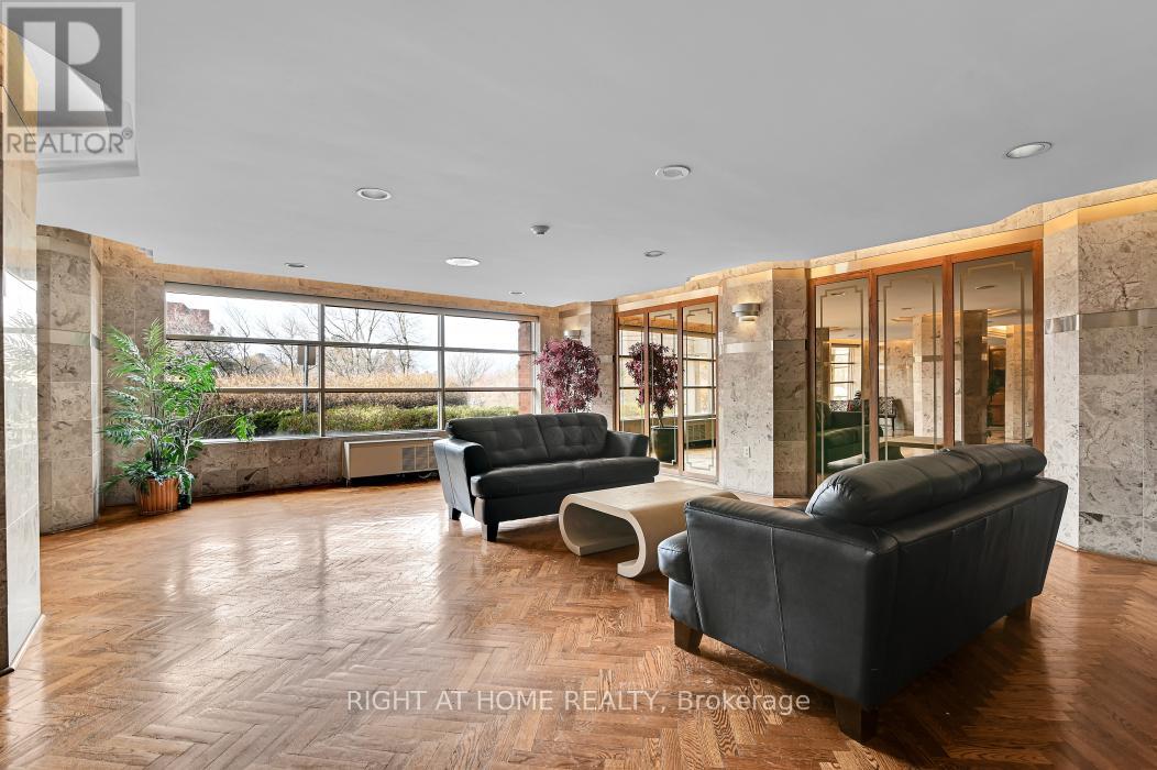 1703 - 2759 Carousel Crescent, Ottawa, Ontario  K1T 2N5 - Photo 5 - X12580278