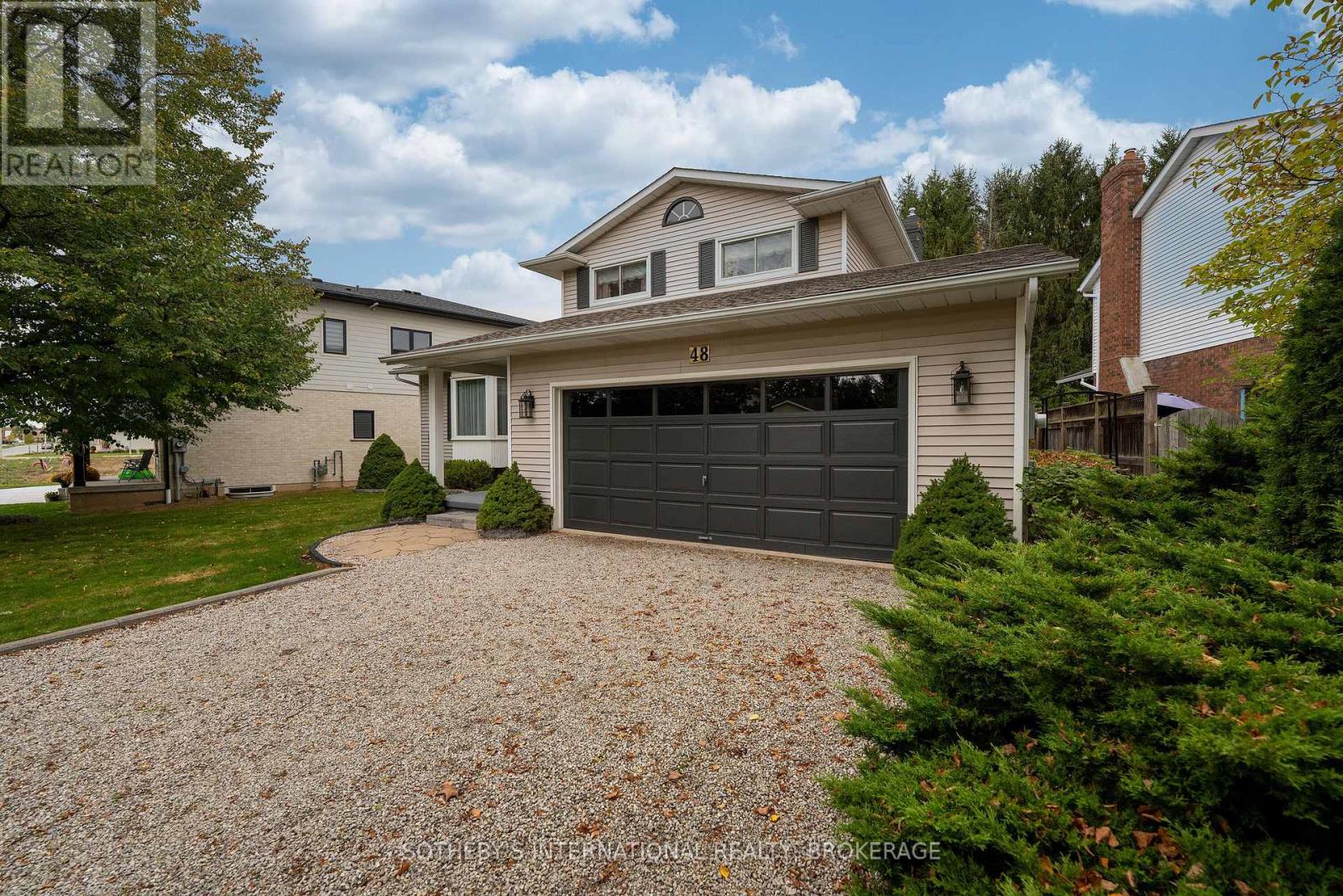 48 Homestead Drive, Niagara-On-The-Lake, Ontario  L0S 1J0 - Photo 4 - X12580258