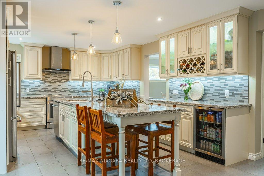 3246 Cedar Avenue, Fort Erie (Ridgeway), Ontario  L0S 1N0 - Photo 15 - X12580268