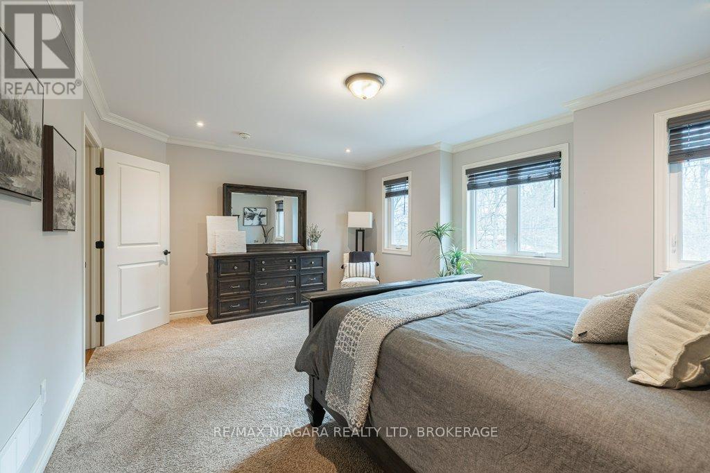 3246 Cedar Avenue, Fort Erie (Ridgeway), Ontario  L0S 1N0 - Photo 24 - X12580268