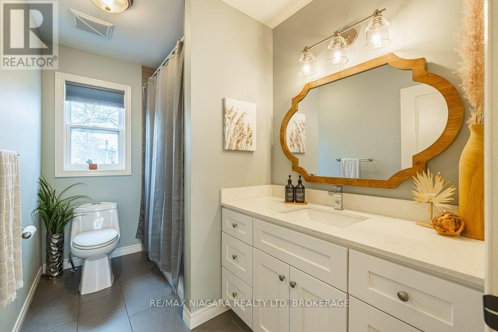 3246 Cedar Avenue, Fort Erie (Ridgeway), Ontario  L0S 1N0 - Photo 30 - X12580268