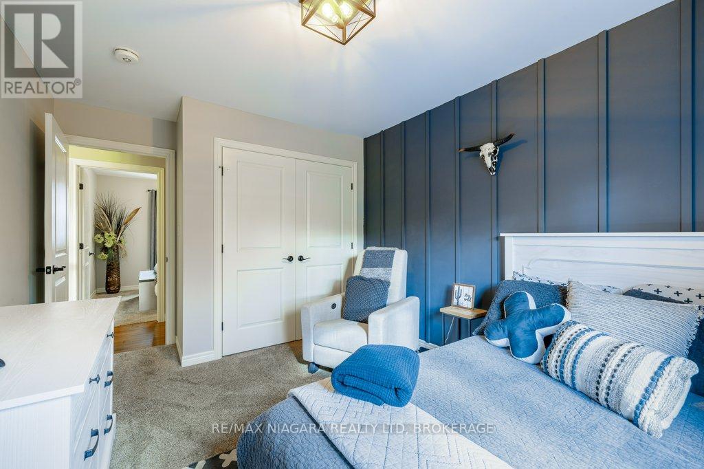 3246 Cedar Avenue, Fort Erie (Ridgeway), Ontario  L0S 1N0 - Photo 35 - X12580268