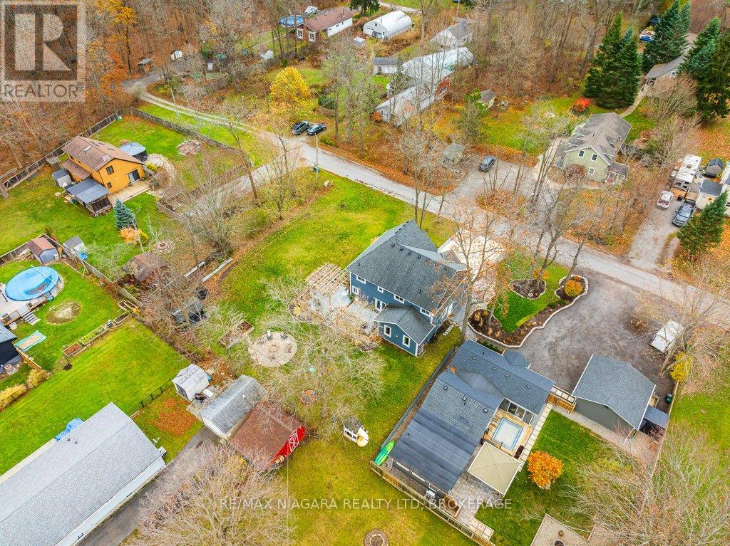 3246 Cedar Avenue, Fort Erie (Ridgeway), Ontario  L0S 1N0 - Photo 47 - X12580268