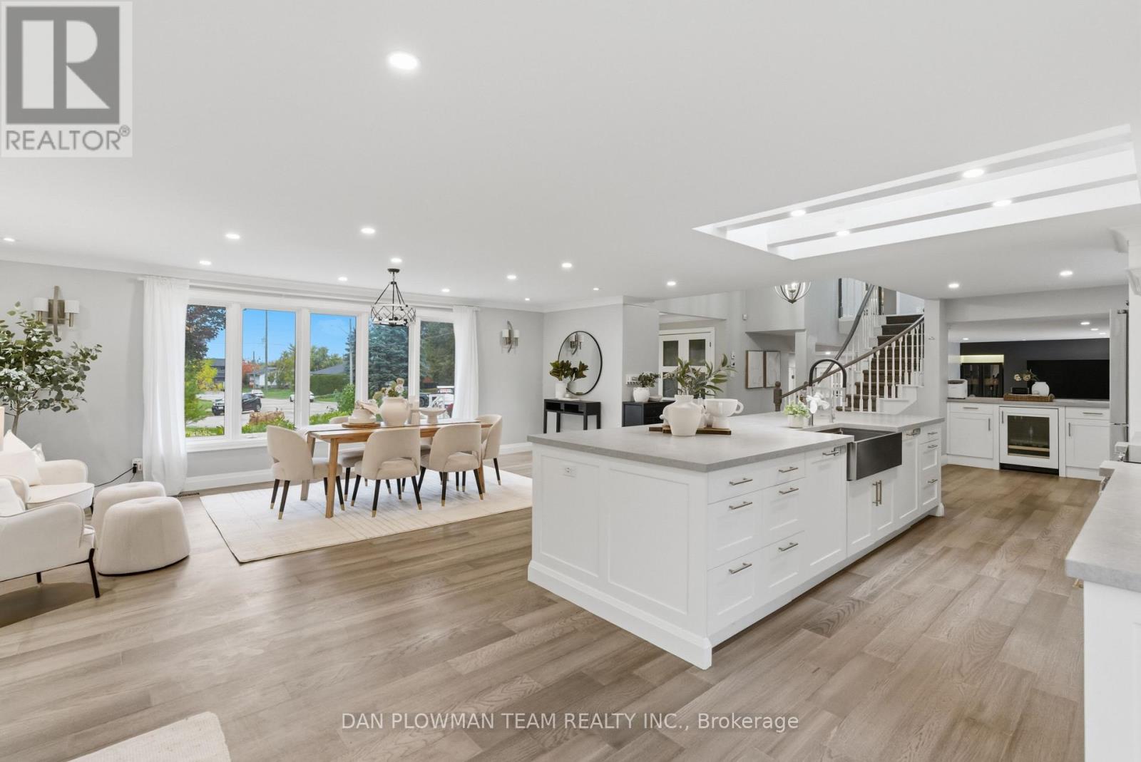 7 OLIVER COURT, Kawartha Lakes, Ontario