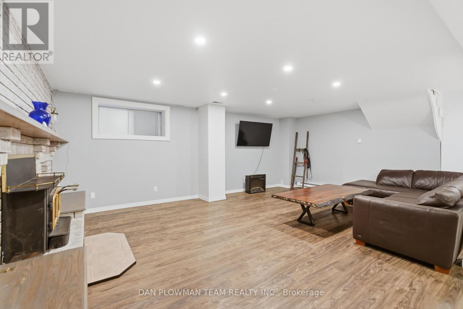 7 Oliver Court, Kawartha Lakes, Ontario  K9V 5V9 - Photo 34 - X12580132