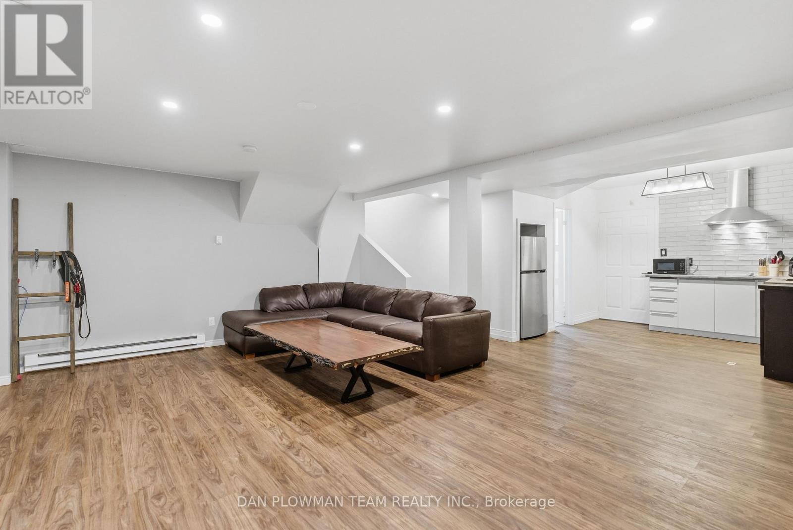 7 Oliver Court, Kawartha Lakes, Ontario  K9V 5V9 - Photo 36 - X12580132