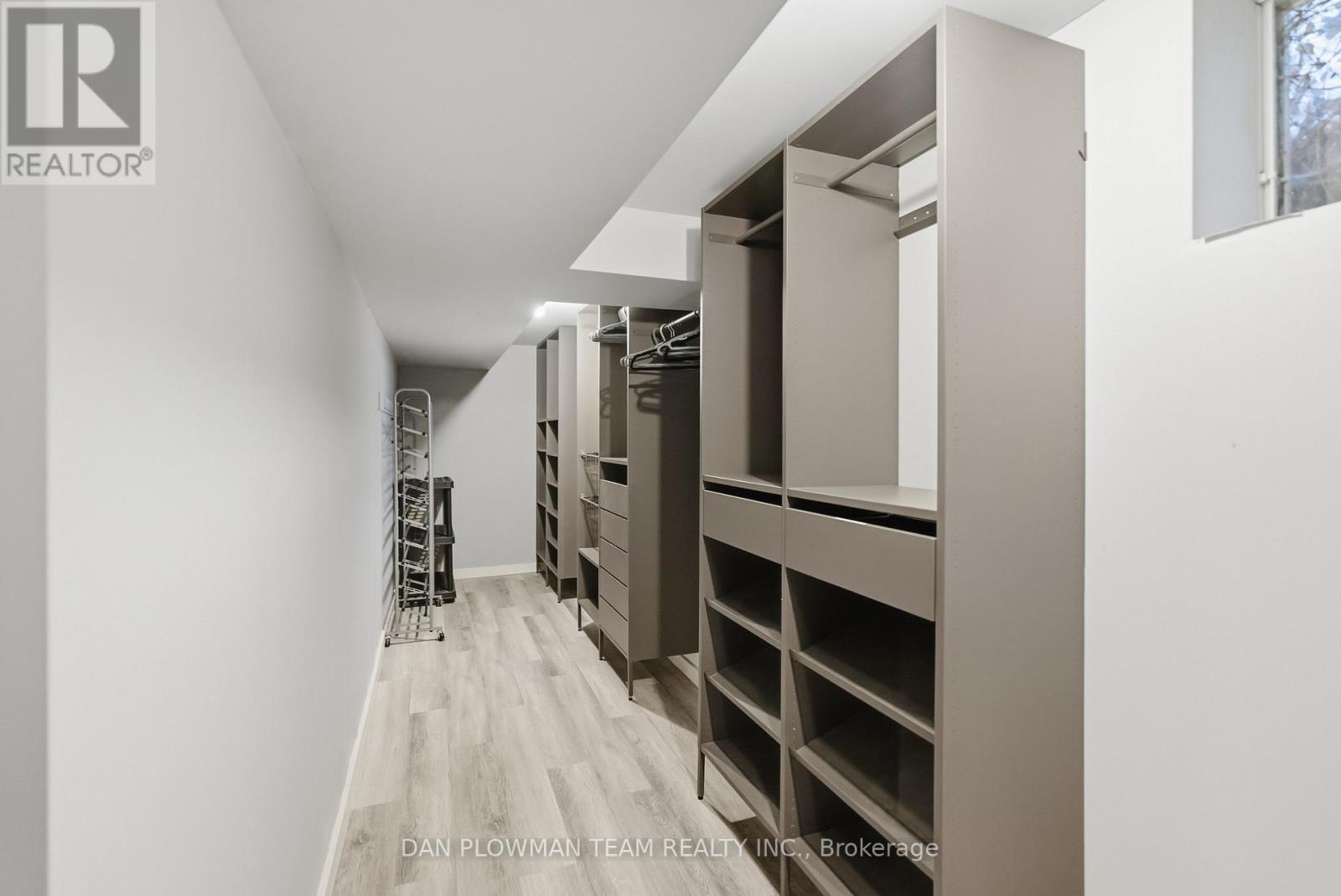 7 Oliver Court, Kawartha Lakes, Ontario  K9V 5V9 - Photo 40 - X12580132